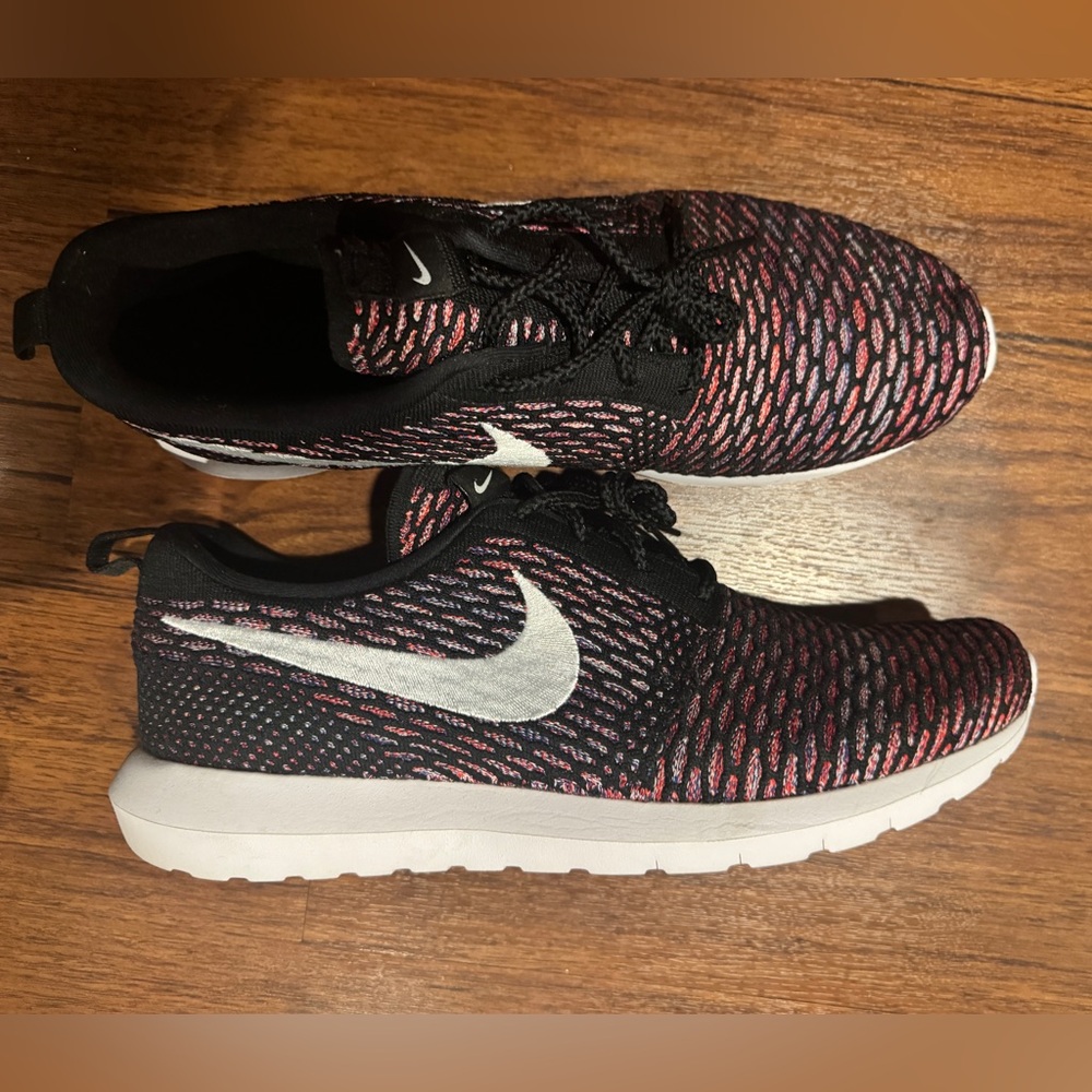 Nike Roshe Black and Pink Athletic Shoes